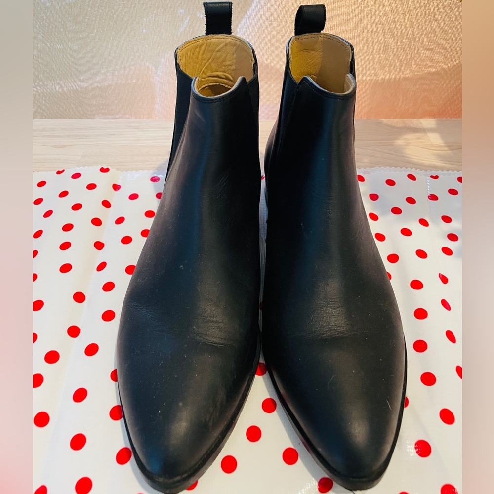 Nisolo Classic Chelsea boots 10
